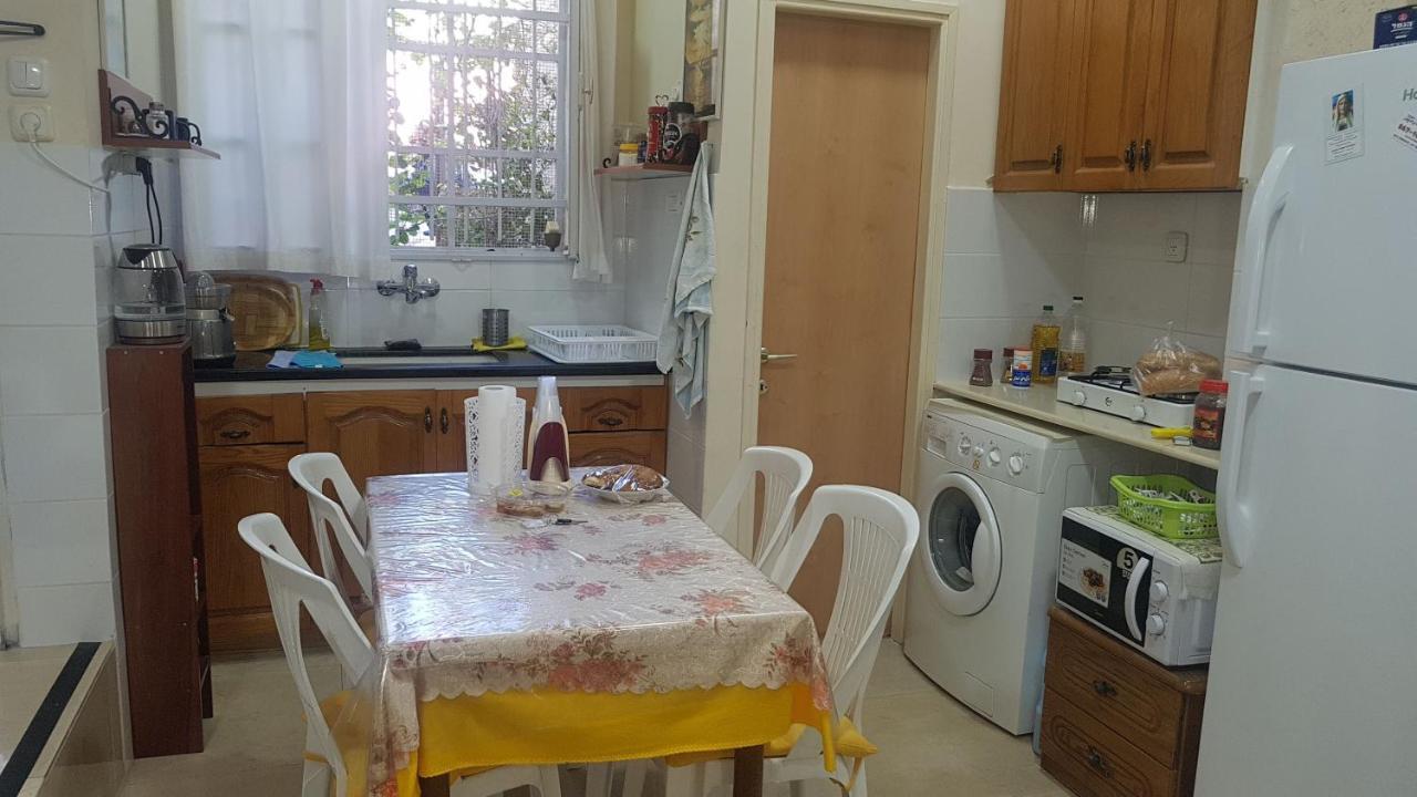 Zohar'S Apartment Хайфа Екстериор снимка